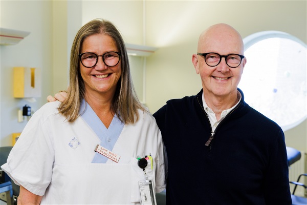 Sjuksköterskan Ann Marie och blodmottagaren Anders Örtelius