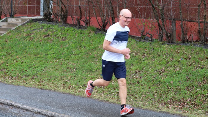 Anders Örtelius, joggar.