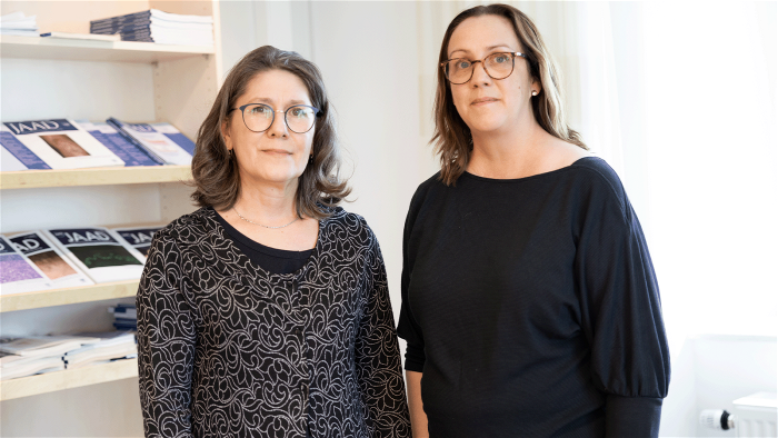 Zinaida Bucharbajeva och Frida Idenfors är processledare för hudmelanom vid Regionalt cancercentrum norr.